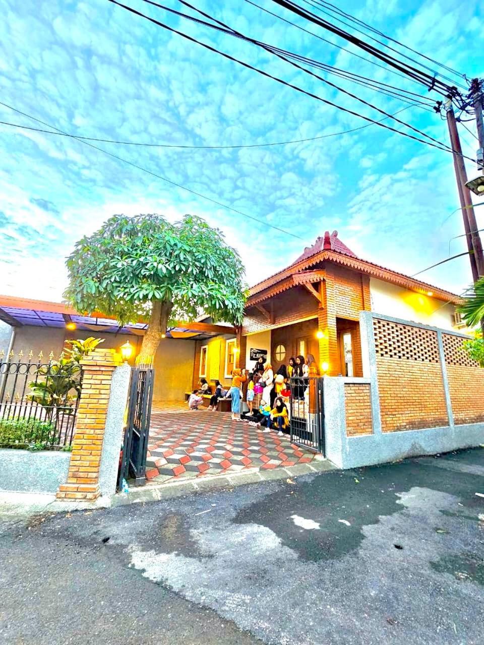 Omah Tabon Jogja - Close To Malioboro Yogyakarta Exteriör bild