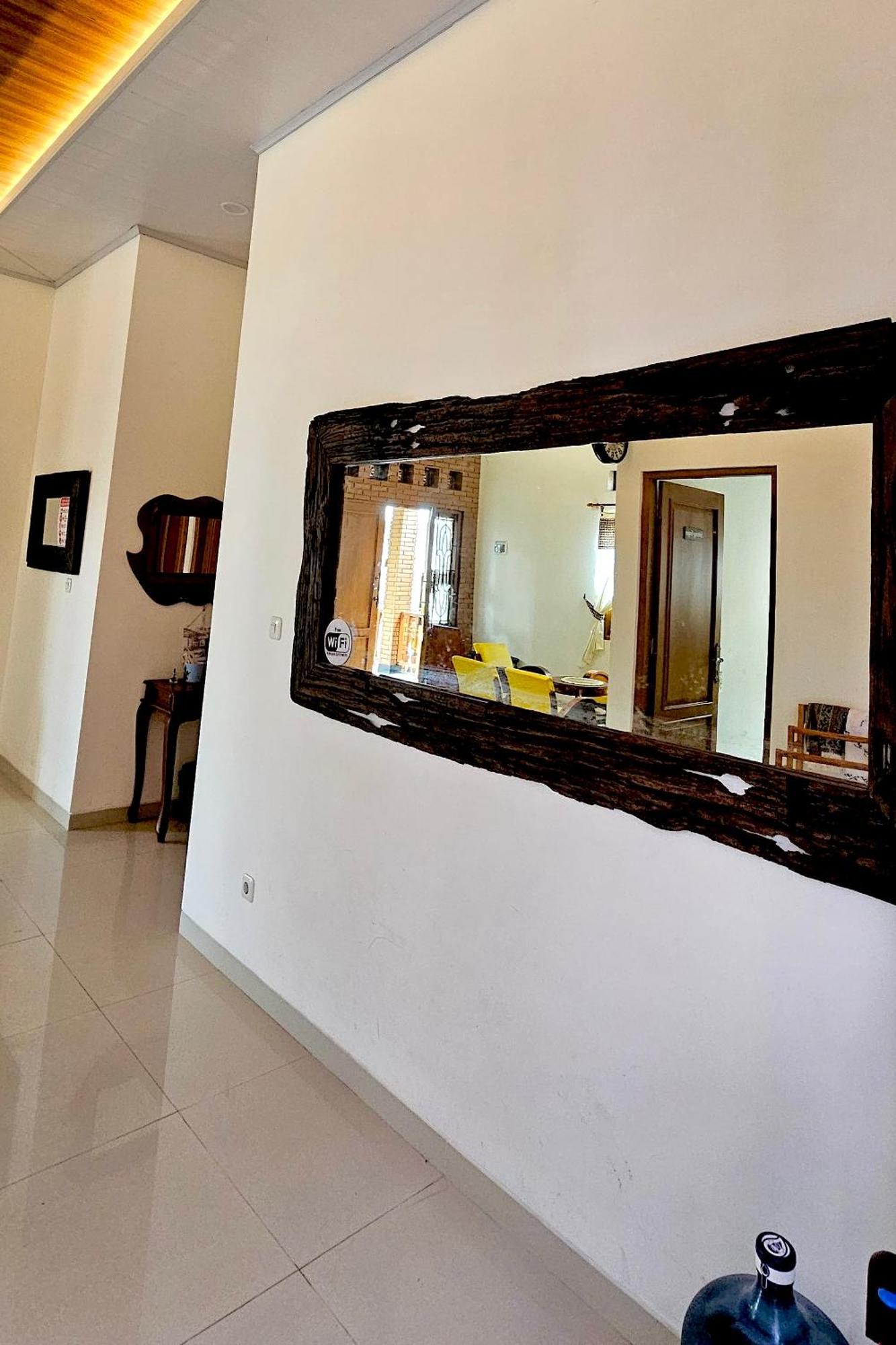 Omah Tabon Jogja - Close To Malioboro Yogyakarta Exteriör bild